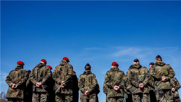 Reservistenverband: Bundeswehr-Reserve in desolatem Zustand Soldaten der Bundeswehr auf dem Marinestützpunkt Eckernförde in Schleswig-Holstein.
