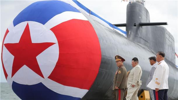 Soll angeblich mit Atomwaffen transportieren können: das U-Boot Nummer 841 „Hero (Held) Kim Kun Ok“.