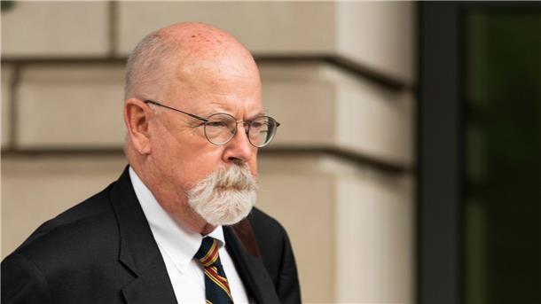 Sonderermittler John Durham verlässt ein Bundesgericht in Washington.