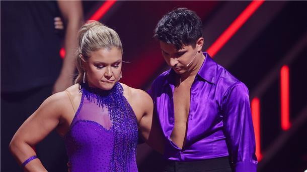 Sophia Thiel fehlt im „Let’s Dance“-Finale Sophia Thiel (l) ist mit Profitänzer Alexandru Ionel in der siebten Folge ausgeschieden.