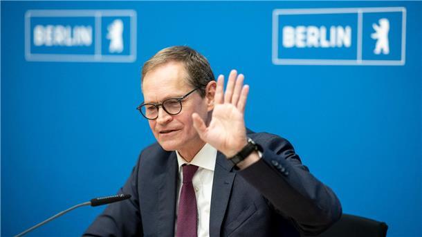 Politiker: Rettung afghanischer Helfer „trauriges Kapitel“ SPD-Außenpolitiker Michael Müller Michael Müller fordert die Rettung afghanischer Helfer.