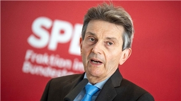 SPD-Fraktionschef Rolf Mützenich setzt sich für eine Kommission zur Corona-Aufarbeitung ein.