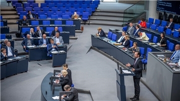 SPD-Fraktionsvize Dirk Wiese wirft der AfD vor, „das Sprachrohr für den Kreml“ zu sein.