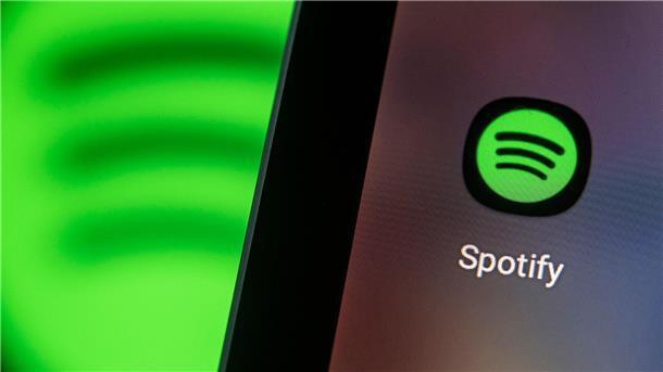 Spotify baut App mit „Home Feed“ zum Scrollen um Spotify krempelt seine App mit „Home Feed“ zum runterscrollen um.
