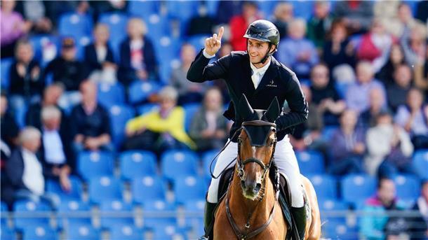 Der neue Star-Reiter: Vogel brilliert beim CHIO Springreiter Richard Vogel dominiert den CHIO.