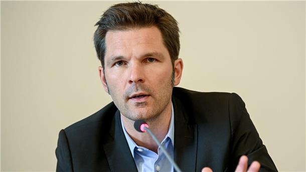 Michael Müller: Gute Chancen für Krach als SPD-Kandidaten Steffen Krach war in Berlin von 2014 bis 2021 Staatssekretär für Wissenschaft. (Archivbild)