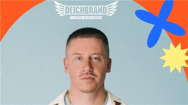 Der US-Rapper Macklemore ist Headliner beim Deichbrand-Festival. Seit zehn Jahren werden immer wieder Antisemitismus-Vorwürfe gegen ihn erhoben. 