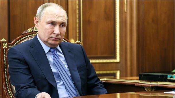 Kreml: Putin gab US-Journalist Carlson Interview Stelle sich den Fragen von Tucker Carlson: Wladimir Putin.