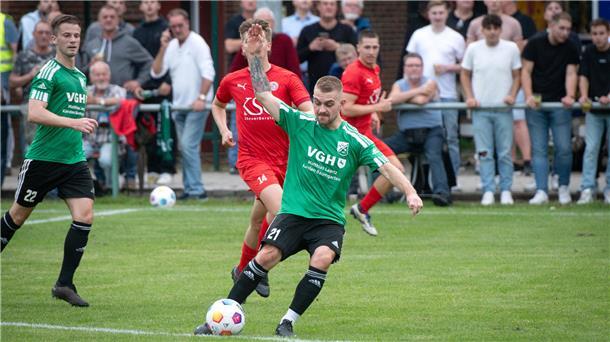 Stürmer Marcel Meyer kehrt beim FC Hagen/Uthlede ins Team zurück.