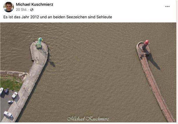 Süd- und Nordmole mal aus ungewohnter Perspektive - 2012, als man beide Molenköpfe noch betreten konnte.