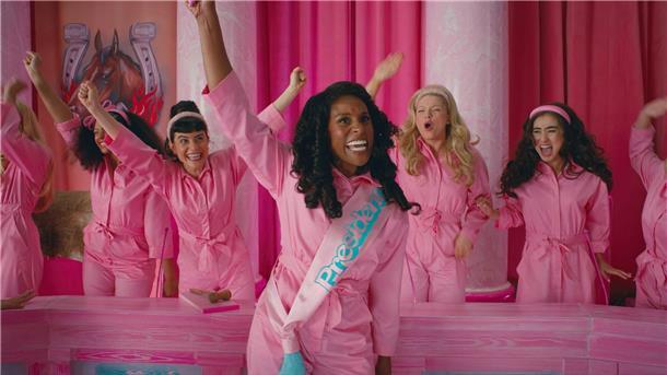 Die Filmstarts der Woche Szene aus der Satire „Barbie“.