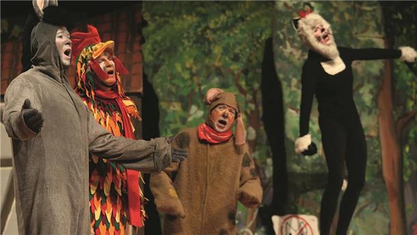 Szene aus „Die Bremer Stadtmusikanten“ in der Inszenierung des Tournee Theater Hamburg.