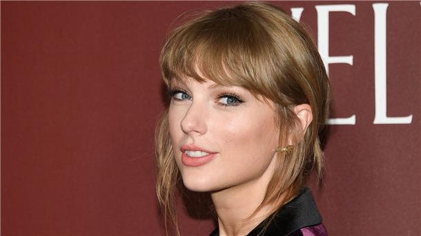 Spotify: Taylor Swifts neues Album bricht Rekorde Taylor hat am 21. Oktober ihr neues Album „Midnights“ herausgebracht.