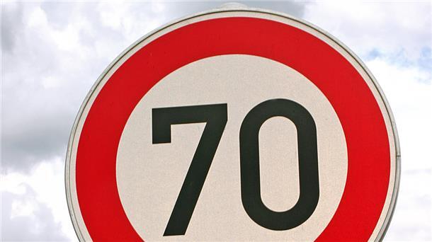 Tempo 70 am Bahnhof Gyhum. Das hat der Landkreis Rotenburg entschieden.