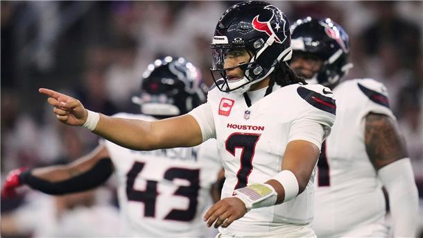 Texans-Quarterback C.J. Stroud (vorne) hat noch nicht so richtig in die Saison gefunden. Im Hintergrund ist Jakob Johnson.
