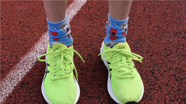 Lauftalent vom TV Langen knackt zehn Jahre alten Kreisrekord Laufschuhe