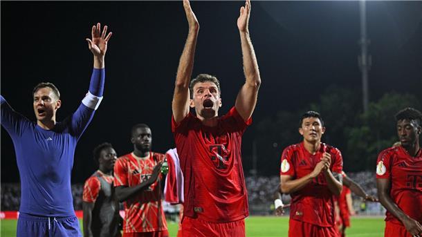Goretzka-Frust und Müller-Lust - „Haben keinen Geldscheißer“ Thomas Müller (Mitte) ist der Mann des Abends.