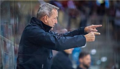 Thomas Popiesch, Trainer der Fischtown Pinguins, übte Schiedsrichter-Kritik.