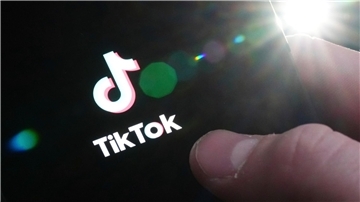 Tiktok gehört dem aus China stammenden Konzern Bytedance.