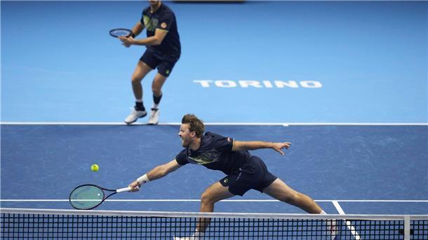 Tim Pütz (hinten) und Kevin Krawietz (vorn) treten nach den ATP Finals noch bei der Davis-Cup-Endrunde an.