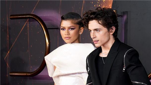 „Dune: Teil 2“ wird auf 2024 verschoben Timothée Chalamet und Zendaya bei der Premiere des Films „Dune“ im Odeon Leicester Square in London.