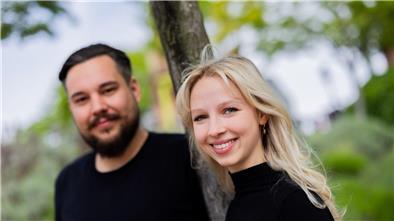 Tina Kunath, Stammzellenempfängerin, und ihr Spender Jan Wolfenstädter verbindet eine ungewöhnliche Freundschaft.