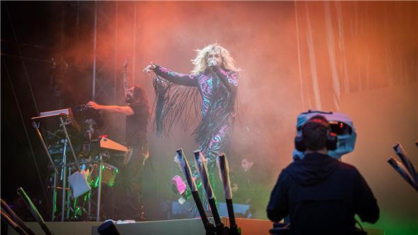 Deichbrand 2023: Magische Momente auf und vor den BÜHNEN (Fotos) Tokio Hotel stand das erste mal auf einer Festival-Bühne in Deutschland.
