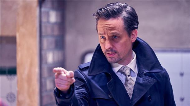 Die Filmstarts der Woche Tom Schilling als Andreas in einer Szene des Films „Der Pfau“.