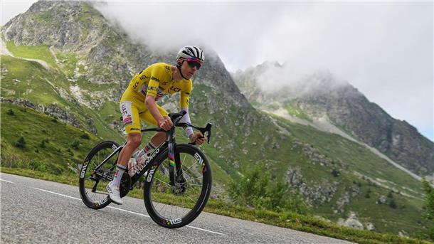 Debatten um Ruanda: Umstrittenes Afrika-Debüt der Rad-WM Tour-de-France-Sieger Tadej Pogacar geht als Favorit in das WM-Rennen in Ruanda.