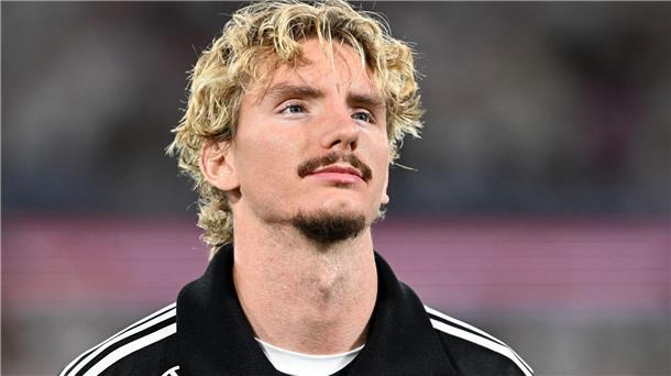 „Verrückt“: Woltemade und der Wirbel um seinen Wechsel Trägt künftig das Trikot von Newcastle United: Nationalstürmer Nick Woltemade. (Archivbild)