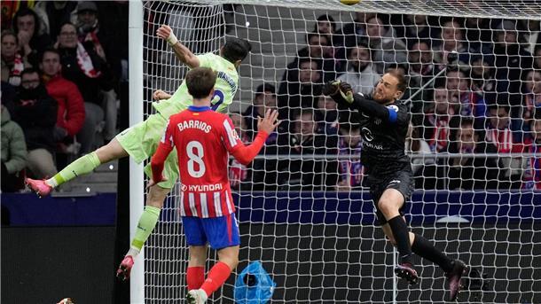Nach 0:2: Barcelona dreht Spiel bei Atlético Madrid Traf zum 1:2: Robert Lewandowski.