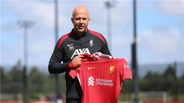 Start der Premier League: Havertz, Hürzeler, aber kein Klopp Trainer Arne Slot folgt in Liverpool auf Publikumsliebling Jürgen Klopp