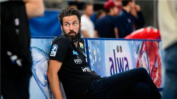 Trainer Bennet Wiegert sieht den SC Magdeburg im Halbfinale gegen den FC Barcelona nicht chancenlos.