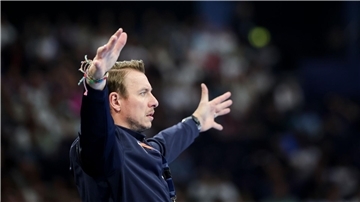 Trainer Filip Jicha und der THW Kiel spielten in Leipzig.
