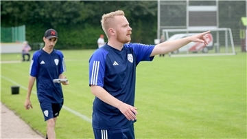 Trainer Max Janßen vom JFV Bremerhaven.