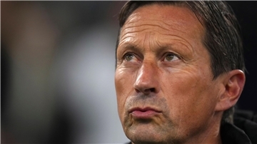 Trainer Roger Schmidt ist mit Benfica Lissabon schlecht in die Saison gestartet.