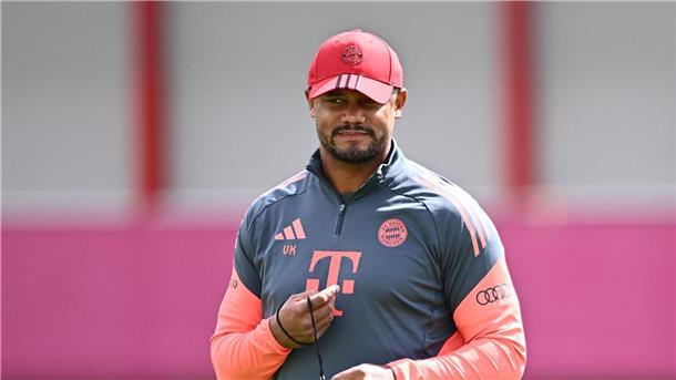 Nach Kritik an Talentförderung - Eberl bezieht Stellung Trainer Vincent Kompany entscheidet über die Spielzeit von Talenten.