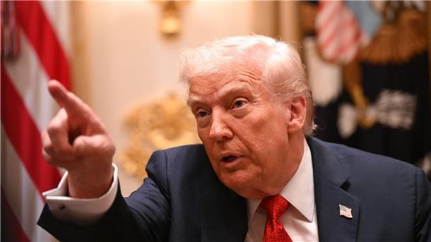 Trump geht von Rebellen innerhalb der Hamas aus Trump geht von Rebellen innerhalb der Hamas aus.