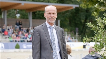 Turnierchef Rolf Sünderbruch vom Kuratorium für Pferdesport zieht nach den 73. Elmloher Reitertagen eine positive Bilanz.