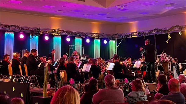 Überzeugend: Die Musiker der TMV Rodenkirchen bei ihrem Konzert.