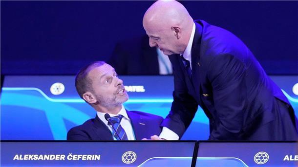 UEFA-Chef Ceferin (l.) und FIFA-Boss Infantino haben Gesprächsbedarf. 