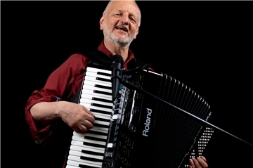 Ulli Torspecken gibt am Sonntag ein Konzert im Elsdorfer Hof.