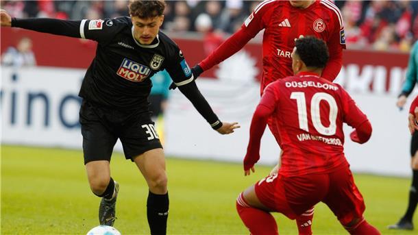 Fortuna Düsseldorf hält Anschluss - 3:2 gegen Ulm Ulms Krattenmacher sorgte für Gefahr.