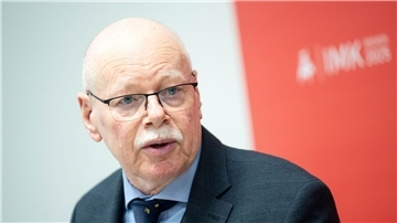 Ulrich Mäurer will das Thema Polizeikosten im Fußball bei der nächsten IMK zur Sprache bringen.