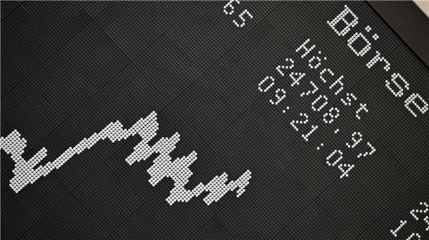 Deutsche sparen viel, aber meist ohne Plan Um die Börse machen die meisten Menschen in Deutschland einen Bogen. (Archivbild)