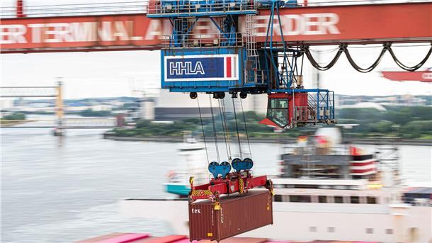 Umstrittener MSC-Deal - Bürgerschaft entscheidet wohl später Um die HHLA zu stützen, wollen die Stadt und MSC das Eigenkapital des Hafenlogistikers um 450 Millionen Euro erhöhen.