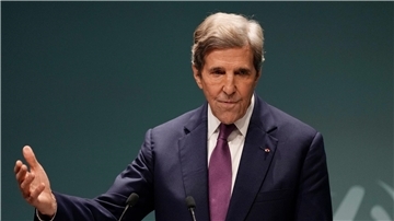UN-Klimabeauftragter John Kerry will mit den USA auf den fossilen Energien aussteigen.