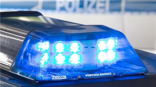 Unbekannte stahlen in Gronau mehrere Paletten Pflanzenschutzmittel. (Symbolfoto)