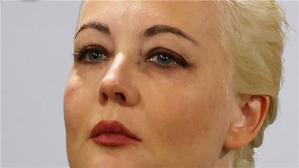 „Und kein wahrer Christ könnte jemals tun, was Putin jetzt mit dem toten Alexej tut“: Nawalnys Ehefrau Julia Nawalnaja.