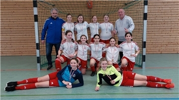 Ungeschlagen und mit einem Torverhältnis von 37:0 gewannen die D-Juniorinnen des OSC Bremerhaven die Futsal-Landesmeisterschaft.